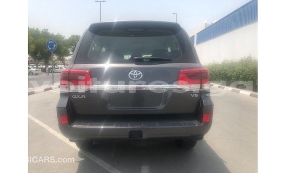 Buy Import Toyota Land Cruiser Other Car in Import - Dubai in Estuary Buy Import Toyota Land Cruiser Other Car in Import - Dubai in Estuary