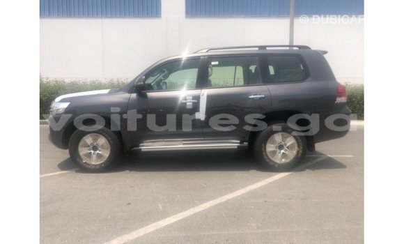Buy Import Toyota Land Cruiser Other Car in Import - Dubai in Estuary Buy Import Toyota Land Cruiser Other Car in Import - Dubai in Estuary