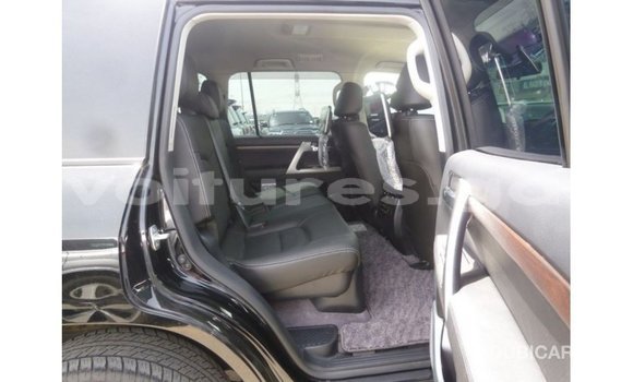 Sayi Imported Toyota Land Cruiser Black Mota in Import - Dubai a estuary Sayi Imported Toyota Land Cruiser Black Mota in Import - Dubai a estuary