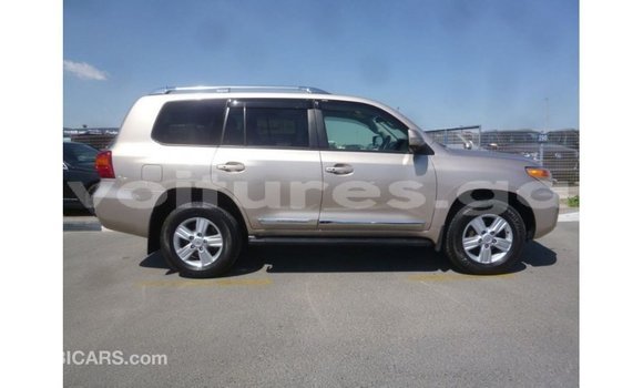 Sayi Imported Toyota Land Cruiser Sauran Mota in Import - Dubai a estuary Sayi Imported Toyota Land Cruiser Sauran Mota in Import - Dubai a estuary