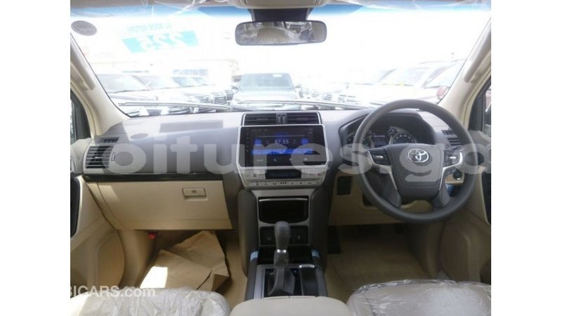 Big with watermark toyota prado estuary import dubai 5507