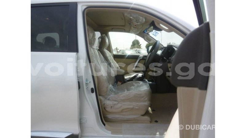 Big with watermark toyota prado estuary import dubai 5507