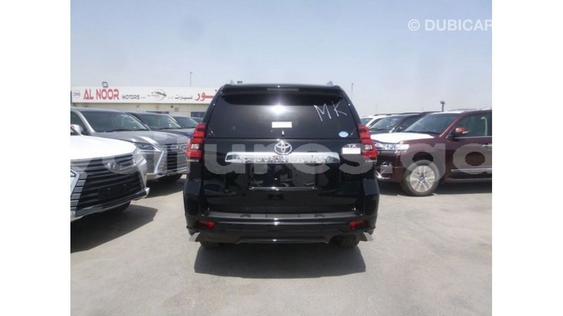 Big with watermark toyota prado estuary import dubai 5508