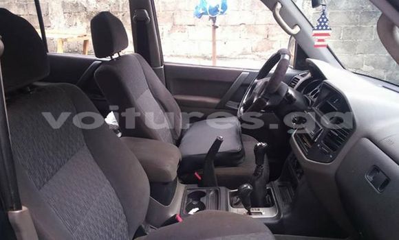 Acheter Occasion Voiture Mitsubishi Pajero Bleu à Libreville, Estuaire Acheter Occasion Voiture Mitsubishi Pajero Bleu à Libreville, Estuaire