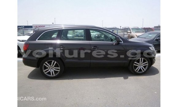 Sayi Imported Audi Q7 Black Mota in Import - Dubai a estuary Sayi Imported Audi Q7 Black Mota in Import - Dubai a estuary