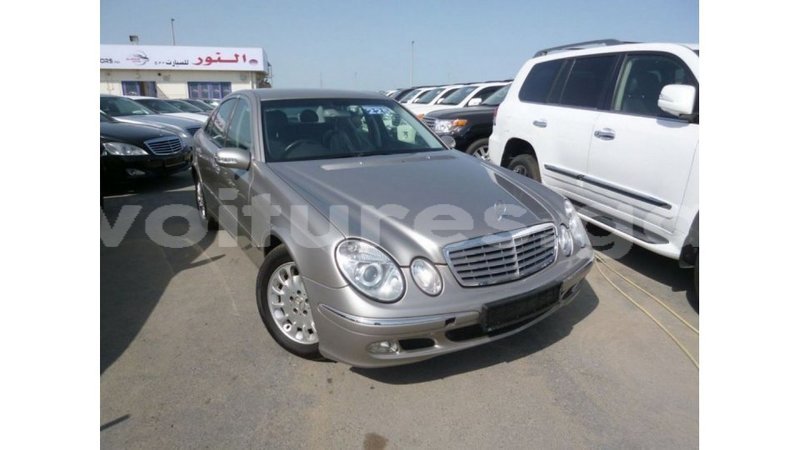 Big with watermark mercedes benz 200 estuary import dubai 5523