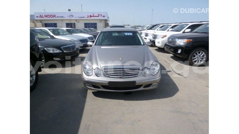 Big with watermark mercedes benz 200 estuary import dubai 5523