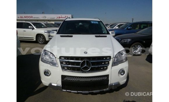 Sayi Imported Mercedes-Benz 190 White Mota in Import - Dubai a estuary Sayi Imported Mercedes-Benz 190 White Mota in Import - Dubai a estuary