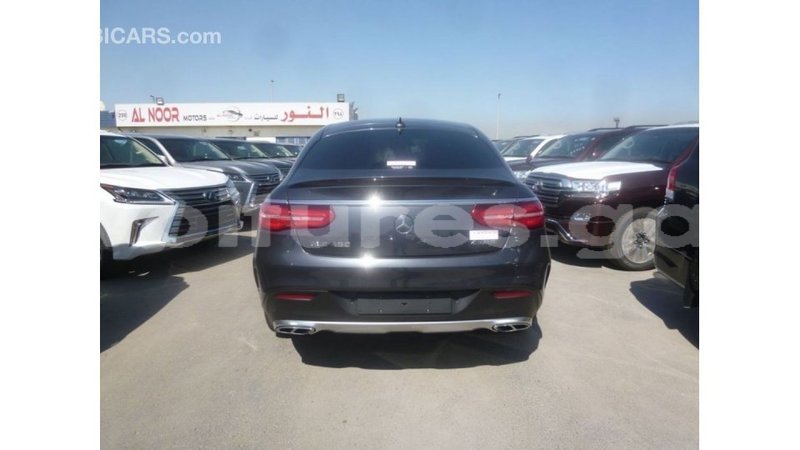 Big with watermark mercedes benz gle estuary import dubai 5526