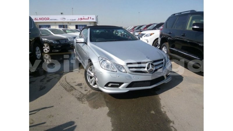 Big with watermark mercedes benz 250 estuary import dubai 5528