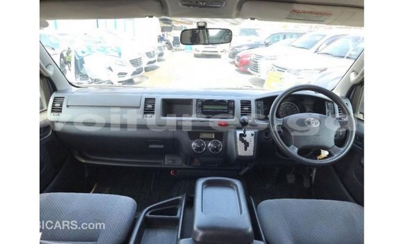 Buy Import Toyota Hiace White Car in Import - Dubai in Estuary Buy Import Toyota Hiace White Car in Import - Dubai in Estuary