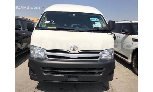 Buy Import Toyota Hiace White Car in Import - Dubai in Estuary Buy Import Toyota Hiace White Car in Import - Dubai in Estuary