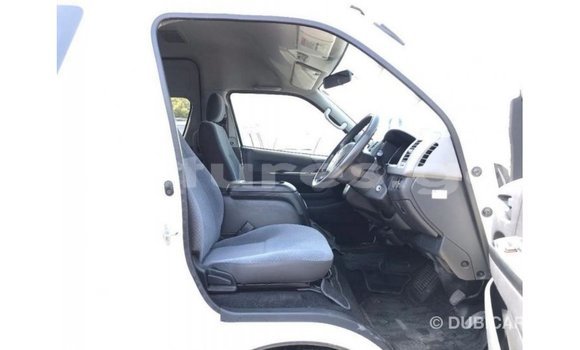 Buy Import Toyota Hiace White Car in Import - Dubai in Estuary Buy Import Toyota Hiace White Car in Import - Dubai in Estuary