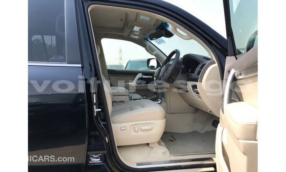 Sayi Imported Toyota Land Cruiser Black Mota in Import - Dubai a estuary Sayi Imported Toyota Land Cruiser Black Mota in Import - Dubai a estuary