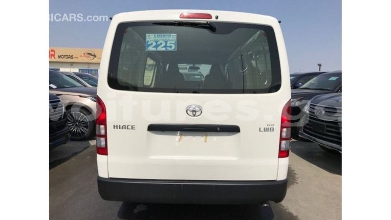 Big with watermark toyota hiace estuary import dubai 5537