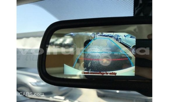 Acheter Import Voiture Toyota Hiace Blanc à Import - Dubai, Estuaire Acheter Import Voiture Toyota Hiace Blanc à Import - Dubai, Estuaire