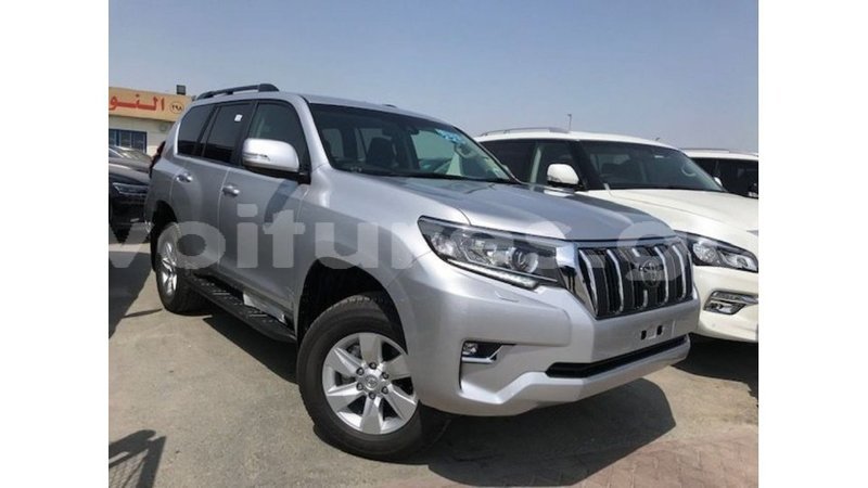 Big with watermark toyota prado estuary import dubai 5541