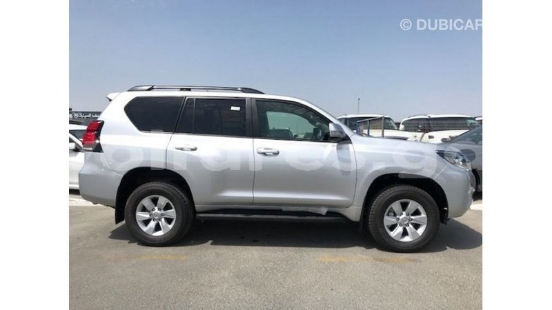 Big with watermark toyota prado estuary import dubai 5541