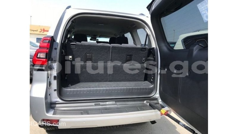 Big with watermark toyota prado estuary import dubai 5541