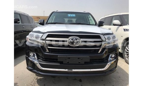 Buy Import Toyota Land Cruiser Black Car in Import - Dubai in Estuary Buy Import Toyota Land Cruiser Black Car in Import - Dubai in Estuary