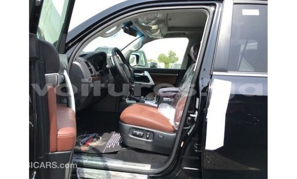 Buy Import Toyota Land Cruiser Black Car in Import - Dubai in Estuary Buy Import Toyota Land Cruiser Black Car in Import - Dubai in Estuary
