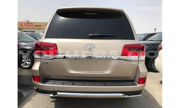 Sayi Imported Toyota Land Cruiser Sauran Mota in Import - Dubai a estuary Sayi Imported Toyota Land Cruiser Sauran Mota in Import - Dubai a estuary