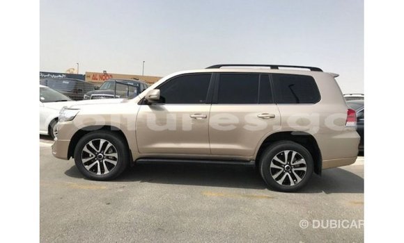 Sayi Imported Toyota Land Cruiser Sauran Mota in Import - Dubai a estuary Sayi Imported Toyota Land Cruiser Sauran Mota in Import - Dubai a estuary