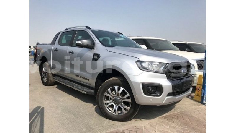 Big with watermark ford ranger estuary import dubai 5547