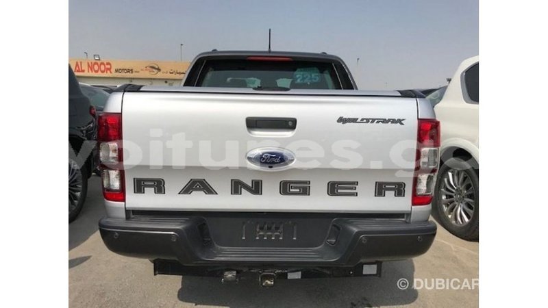 Big with watermark ford ranger estuary import dubai 5547