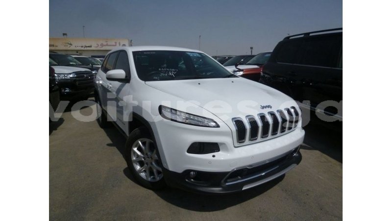 Big with watermark jeep cherokee estuary import dubai 5549