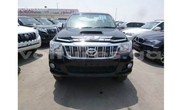 Sayi Imported Toyota Hilux Black Mota in Import - Dubai a estuary Sayi Imported Toyota Hilux Black Mota in Import - Dubai a estuary