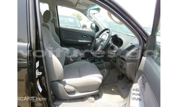 Sayi Imported Toyota Hilux Black Mota in Import - Dubai a estuary Sayi Imported Toyota Hilux Black Mota in Import - Dubai a estuary