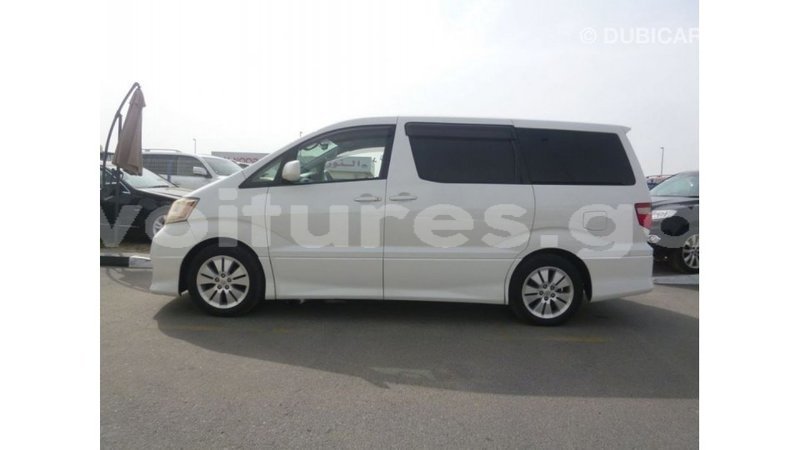 Big with watermark toyota alphard estuary import dubai 5551