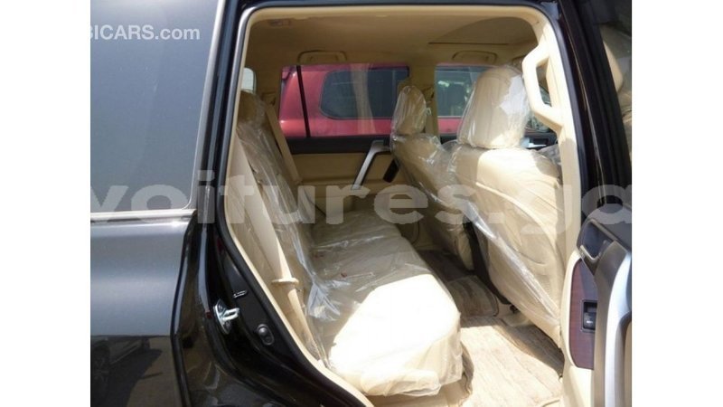 Big with watermark toyota prado estuary import dubai 5554