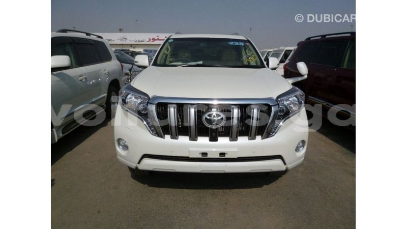 Big with watermark toyota prado estuary import dubai 5555