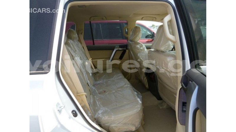 Big with watermark toyota prado estuary import dubai 5555