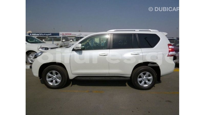 Big with watermark toyota prado estuary import dubai 5555