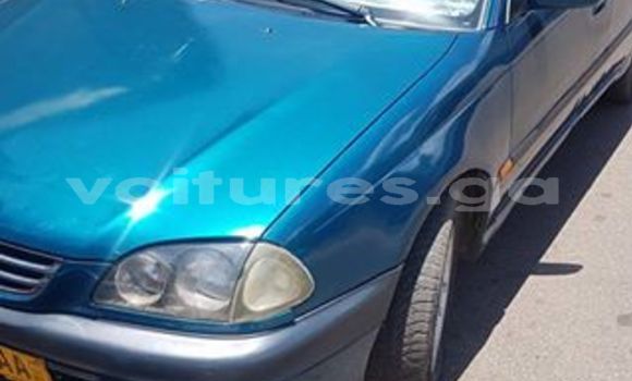 Acheter Occasion Voiture Toyota Avensis Bleu à Libreville au Estuaire Acheter Occasion Voiture Toyota Avensis Bleu à Libreville au Estuaire
