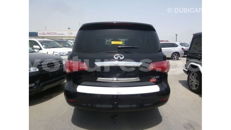 Big with watermark infiniti q estuary import dubai 5561