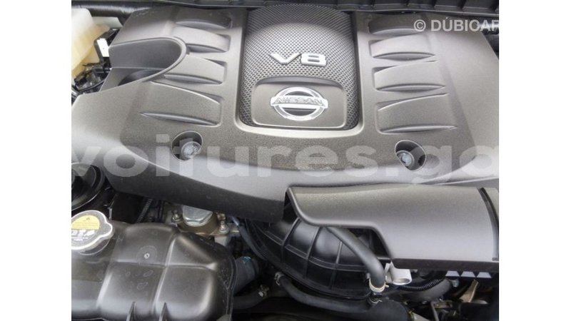 Big with watermark nissan patrol estuary import dubai 5562