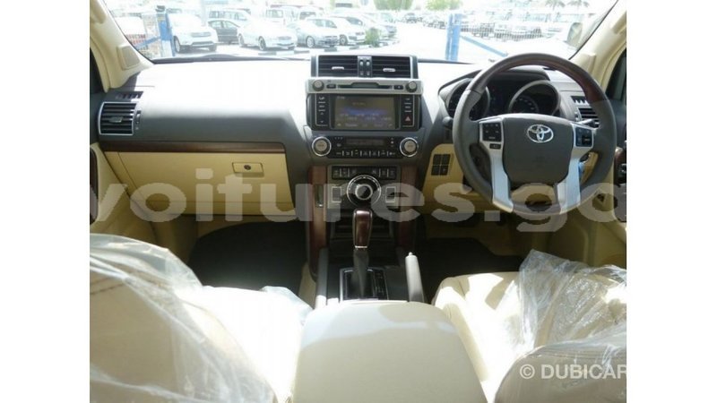 Big with watermark toyota prado estuary import dubai 5567