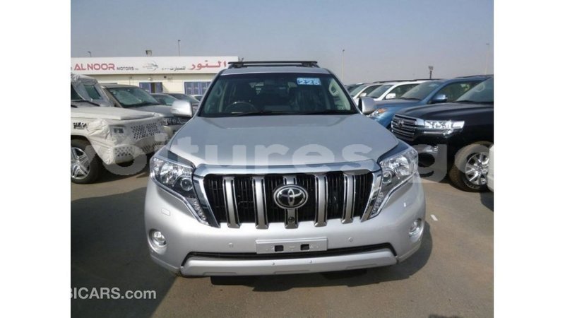 Big with watermark toyota prado estuary import dubai 5568