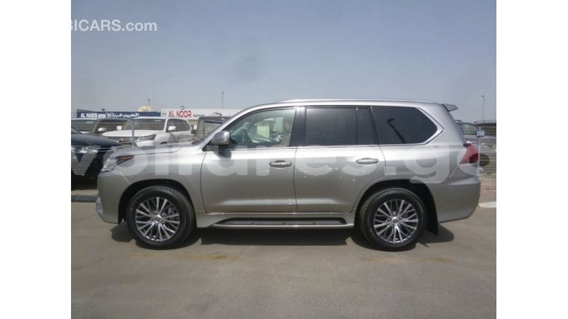 Big with watermark lexus lx estuary import dubai 5577