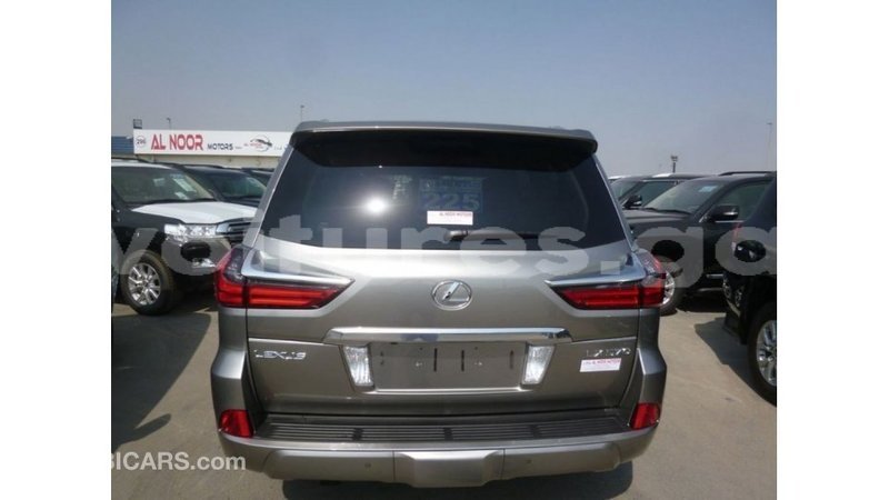 Big with watermark lexus lx estuary import dubai 5578