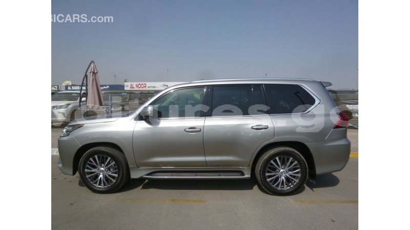 Big with watermark lexus lx estuary import dubai 5578