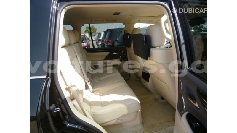 Big with watermark lexus lx estuary import dubai 5581