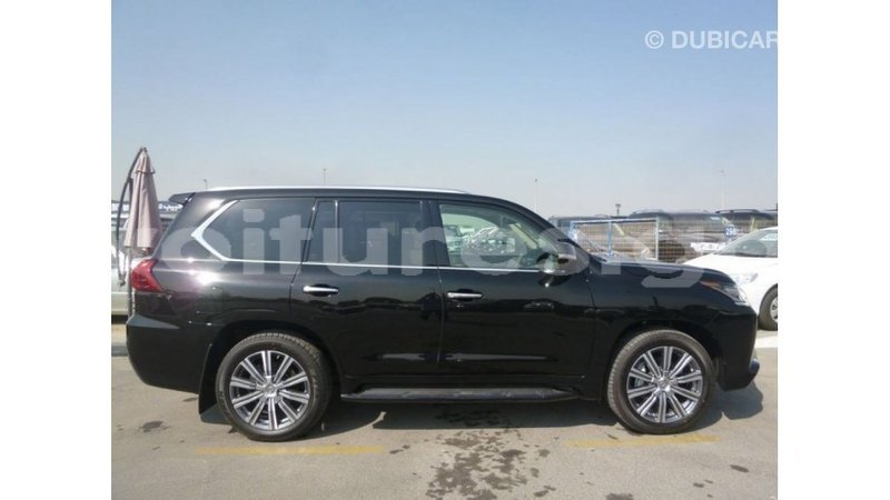 Big with watermark lexus lx estuary import dubai 5581