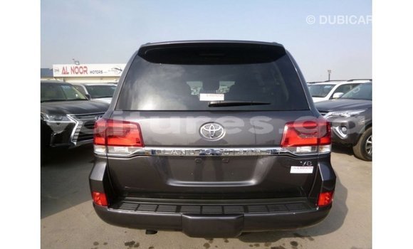 Sayi Imported Toyota Land Cruiser Sauran Mota in Import - Dubai a estuary Sayi Imported Toyota Land Cruiser Sauran Mota in Import - Dubai a estuary