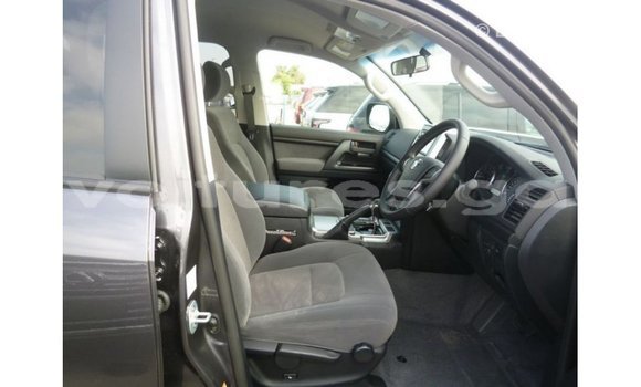 Sayi Imported Toyota Land Cruiser Sauran Mota in Import - Dubai a estuary Sayi Imported Toyota Land Cruiser Sauran Mota in Import - Dubai a estuary