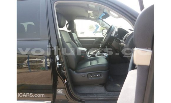 Sayi Imported Toyota Land Cruiser Black Mota in Import - Dubai a estuary Sayi Imported Toyota Land Cruiser Black Mota in Import - Dubai a estuary